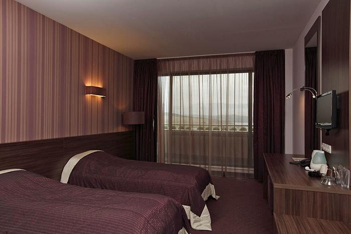 Family Hotel - Restaurant Ring Монтана Екстер'єр фото